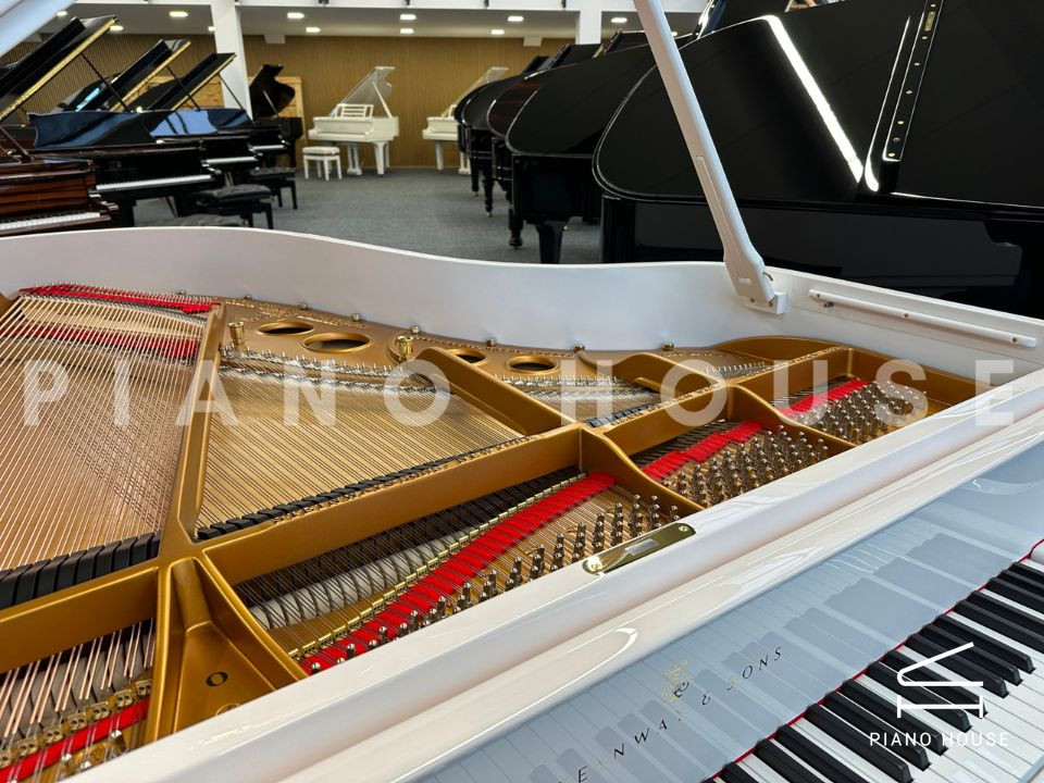 STEINWAY MODEL O-180 (White)