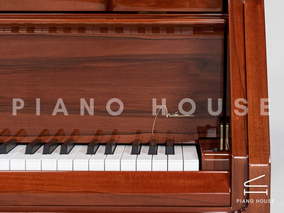 Steinway & Sons Noé Limited Edition (Deep Burgundy Red)