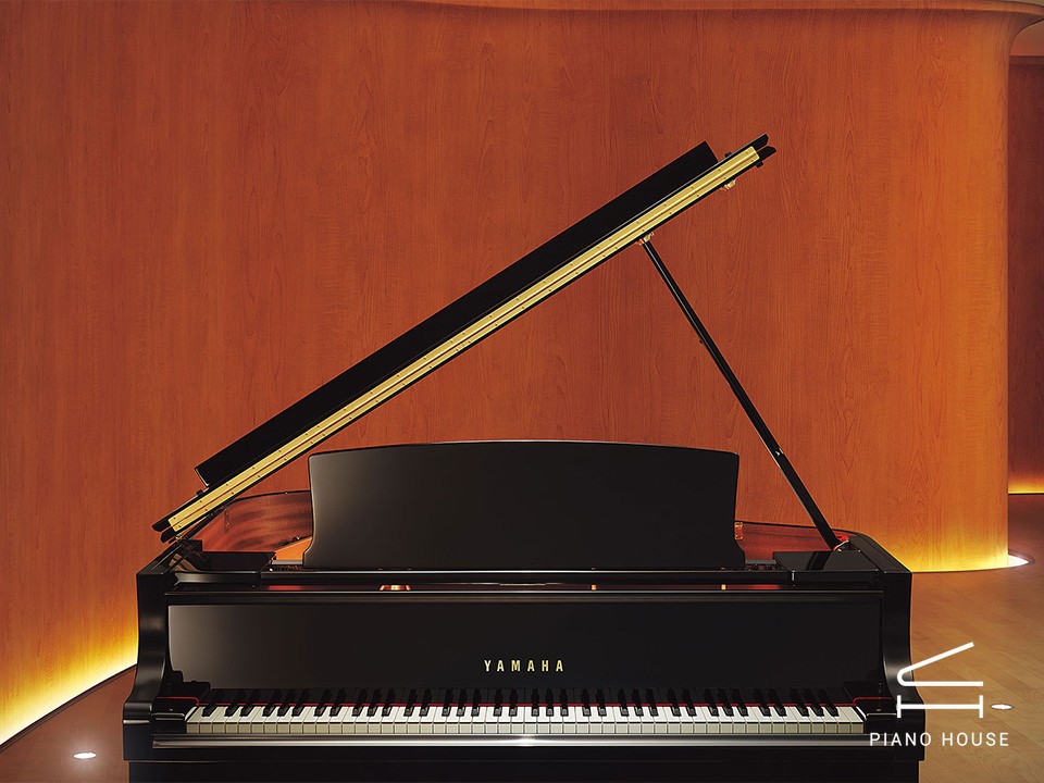 YAMAHA C1X TA2 TRANSACOUSTIC™