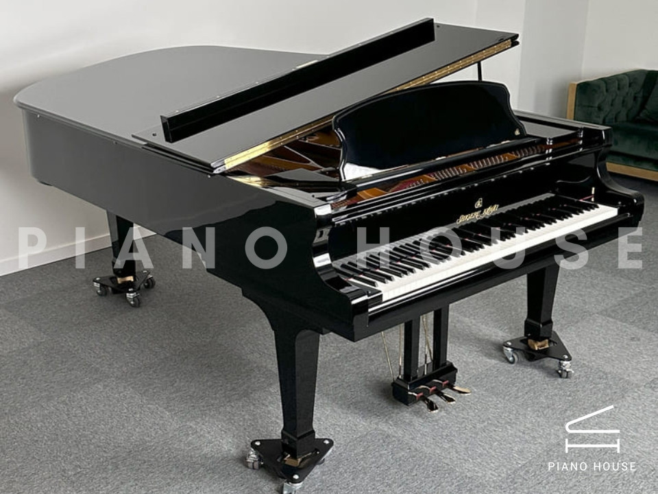 Shigeru Kawai  SK-7