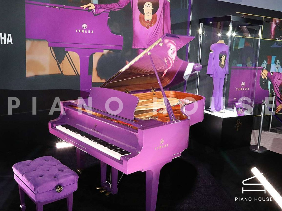 Prince's Purple Yamaha C7X SH Silent