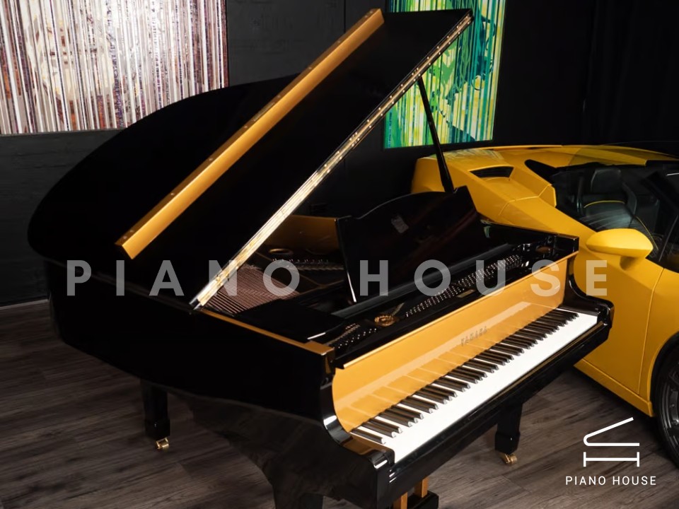 Yamaha G2 Black & Gold Polyester