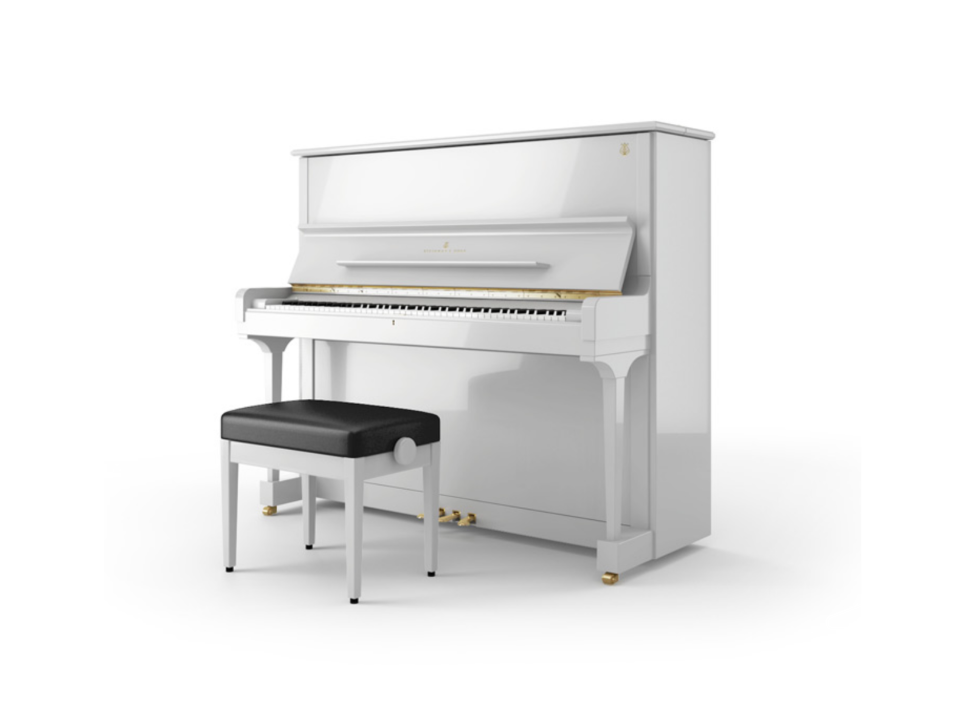 STEINWAY K-132 New