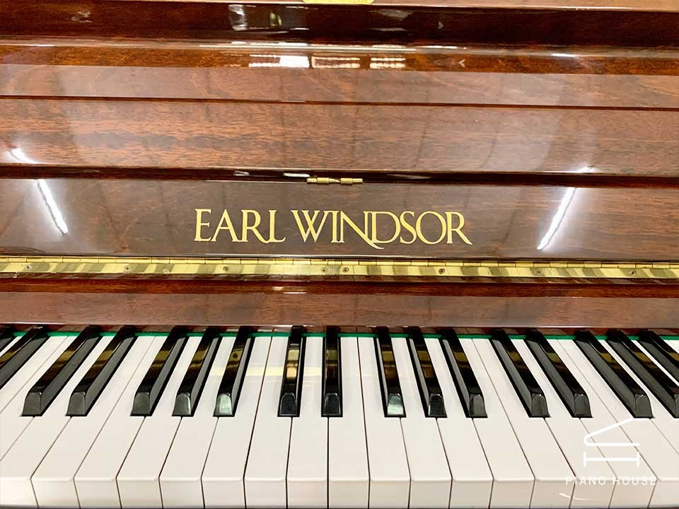 EARL WINDSOR W115