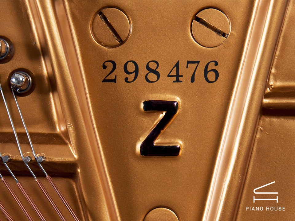 STEINWAY Z114 PE