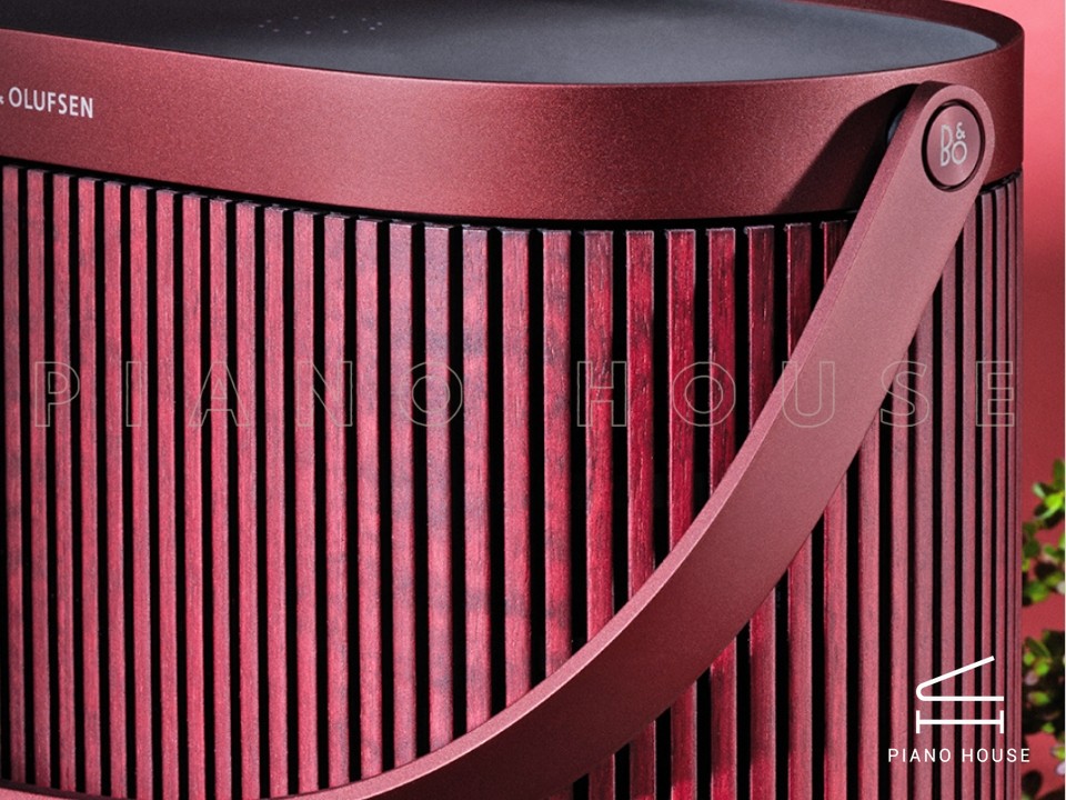 Loa B&O Beosound A5 Cranberry Red