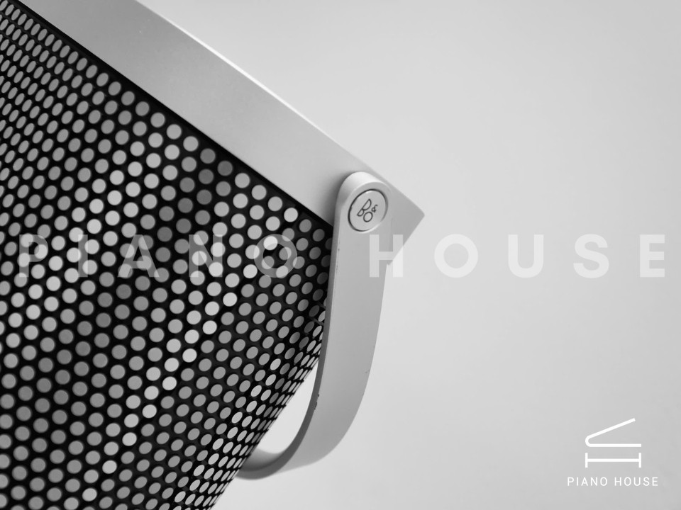 Loa B&O Beosound A5 Spaced Aluminium (NEW)