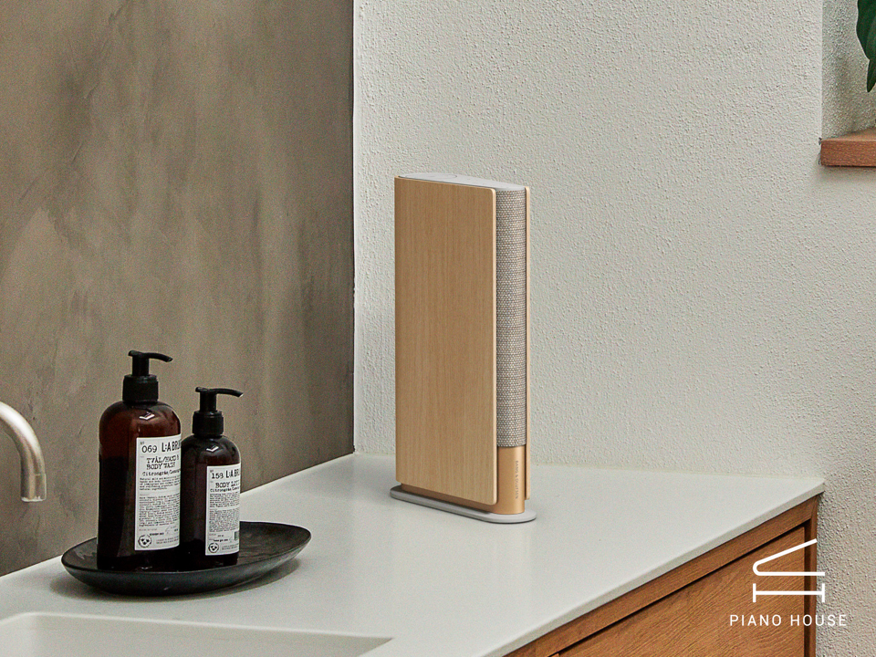 Loa B&O Beosound Emerge Gold Tone