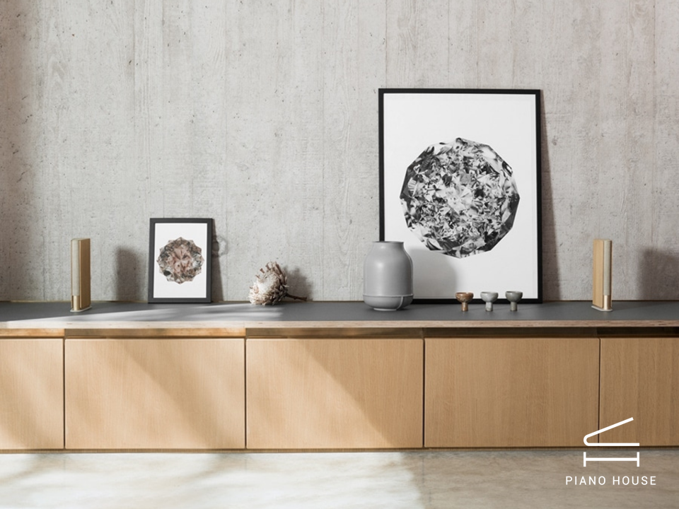 Loa B&O Beosound Emerge Gold Tone