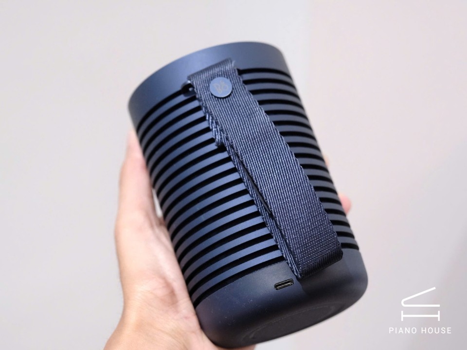 Loa B&O Beosound Explore (Navy)