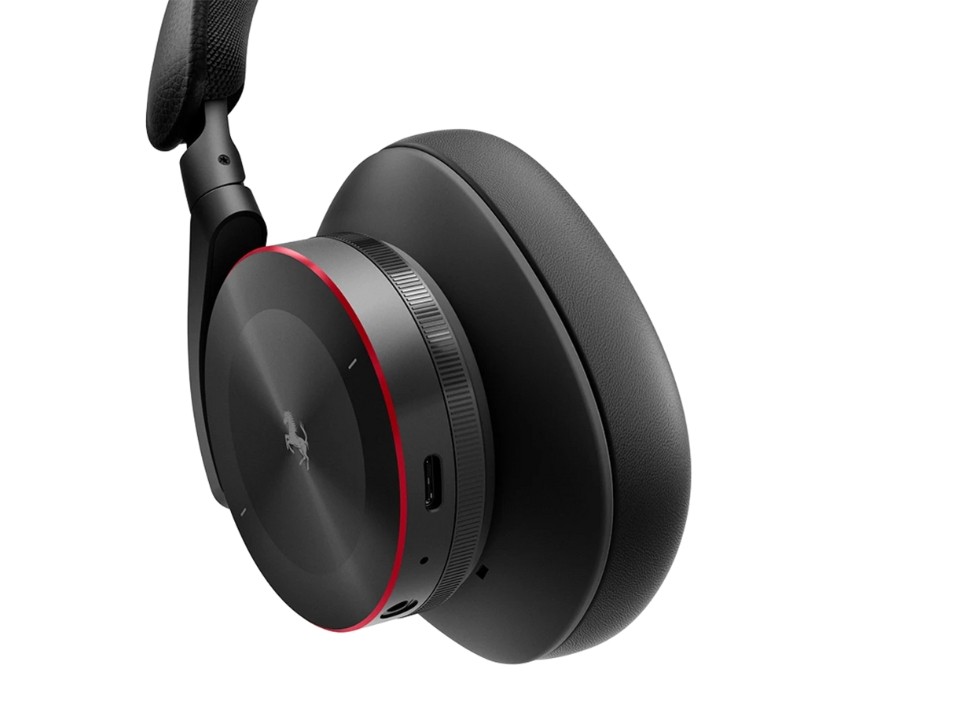 Tai Nghe B&O Beoplay H95 Ferrari Edition