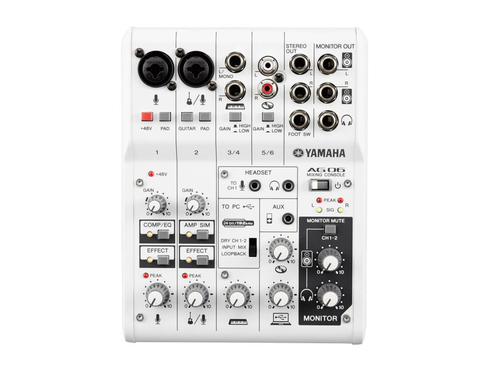 Mixer Yamaha AG06