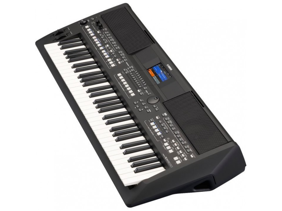 Yamaha PSR SX600