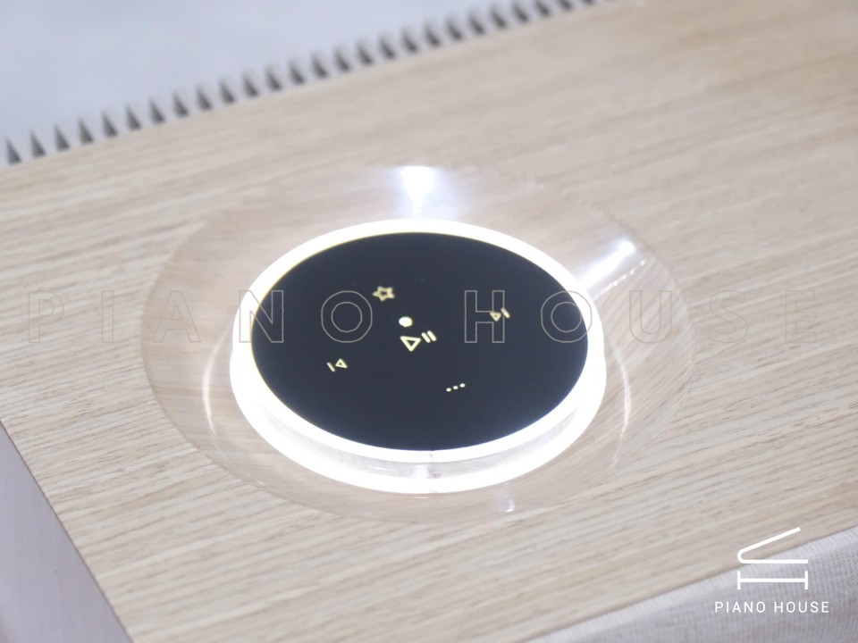 Loa Naim Muso 2 - Wood Edition - Light Oak (Like New)