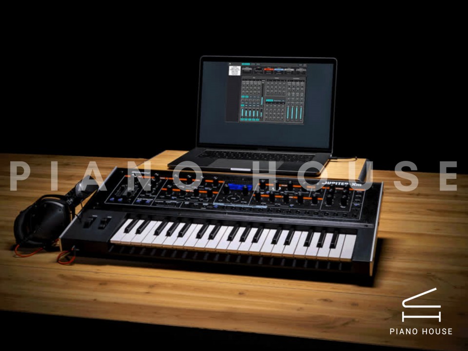 Roland JUPITER Xm