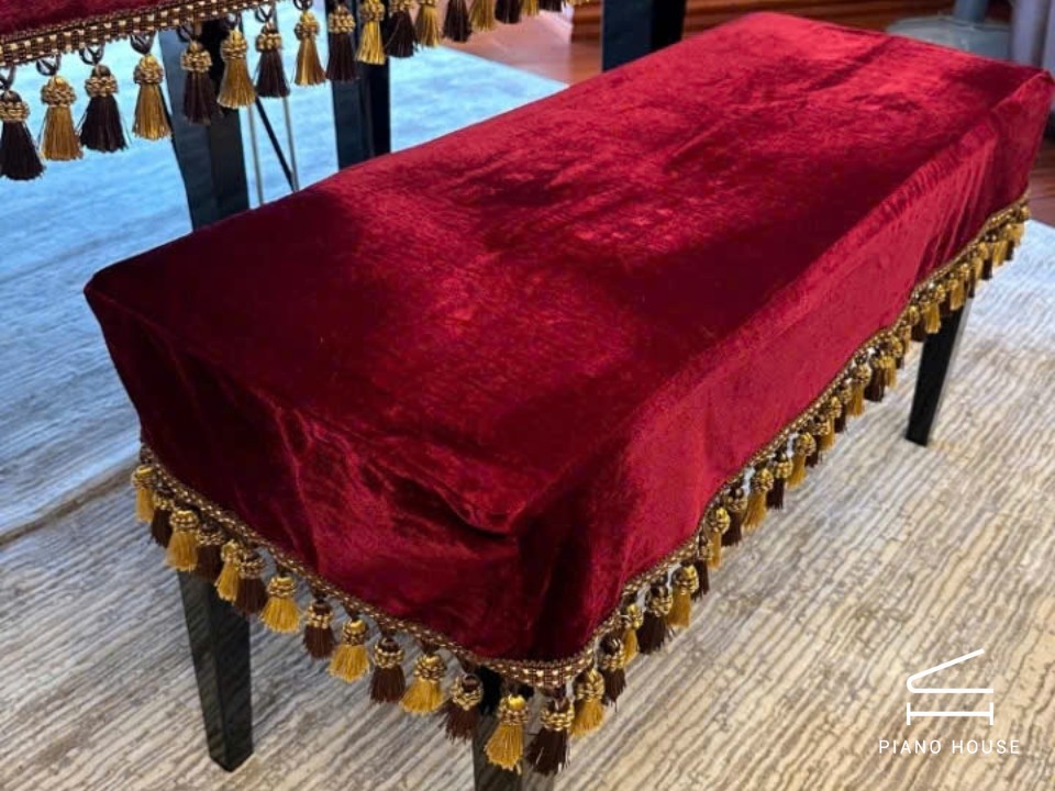 Khăn Phủ Grand Nhung Đỏ Rượu Vang - Tua Nâu