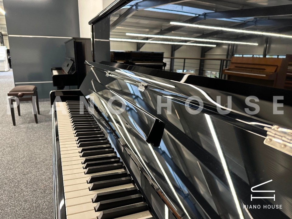 FEURICH 122 Universal (Black Polished - Chrome)