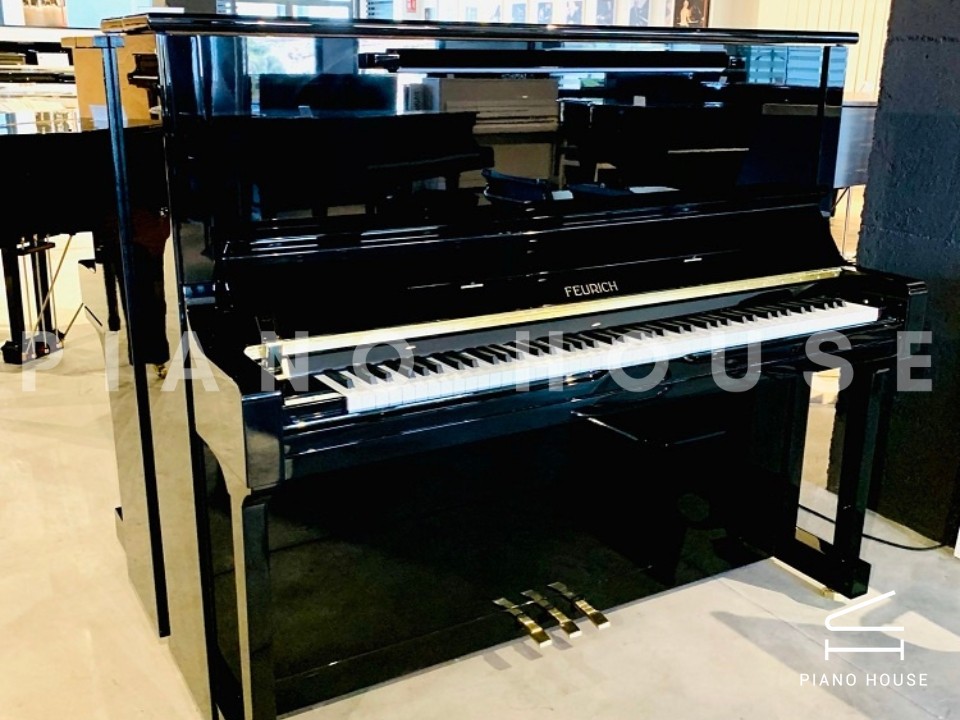 FEURICH 133 Concert (Black Polished)