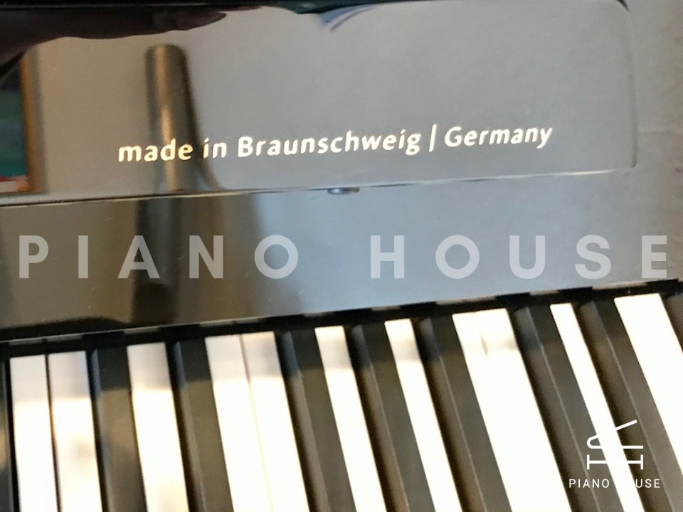 Schimmel Classic C121 Elegence Manhattan