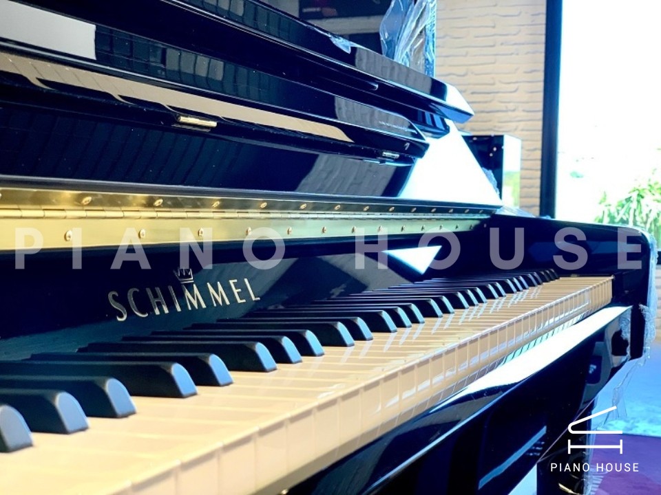 Schimmel Classic C121 Tradition (Ebony High Gloss)