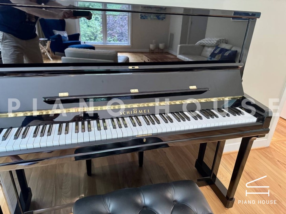 Schimmel Classic C121 Tradition (Ebony High Gloss)