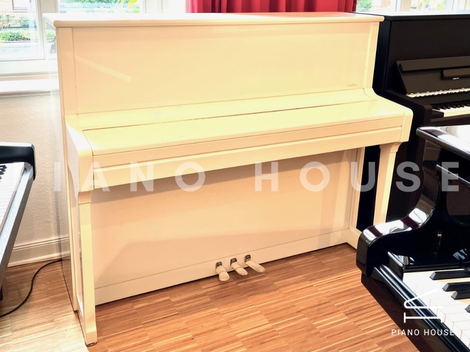 Schimmel Classic C121 Tradition (White High Gloss)