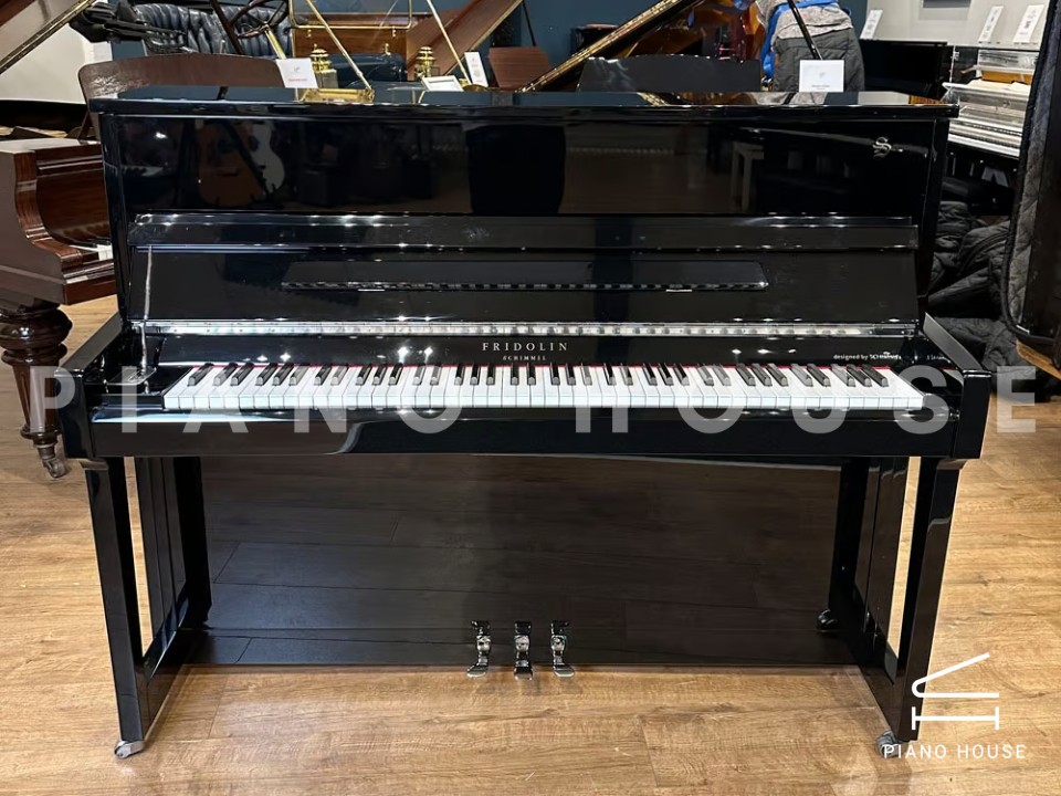 Fridolin Schimmel F116 Tradition (Ebony High Gloss)
