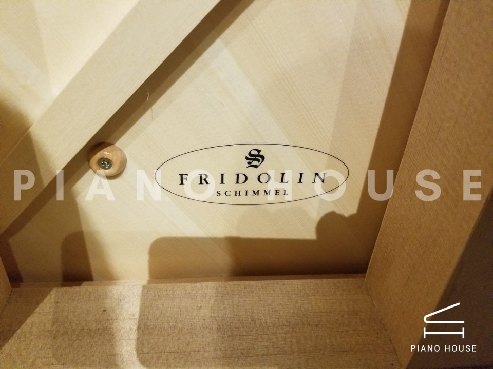 Fridolin Schimmel F121 Tradition (Ebony High Gloss)