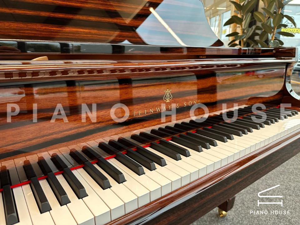 STEINWAY MODEL O-180