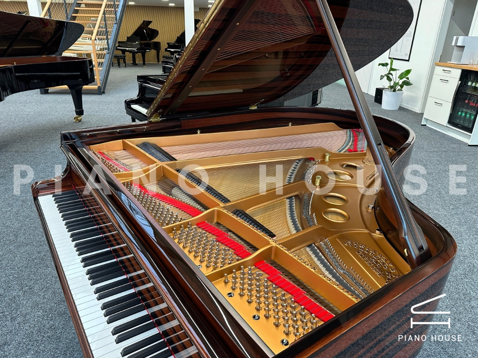 STEINWAY MODEL O-180