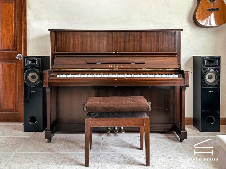 YAMAHA U1H Wn