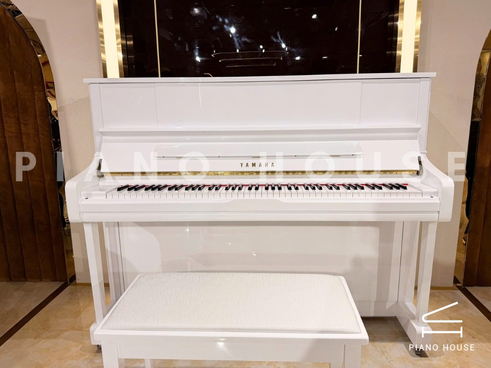 YAMAHA U1J PWHC