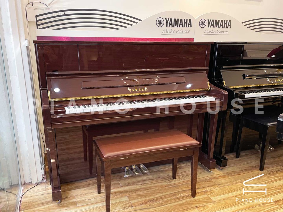 YAMAHA U1J PM