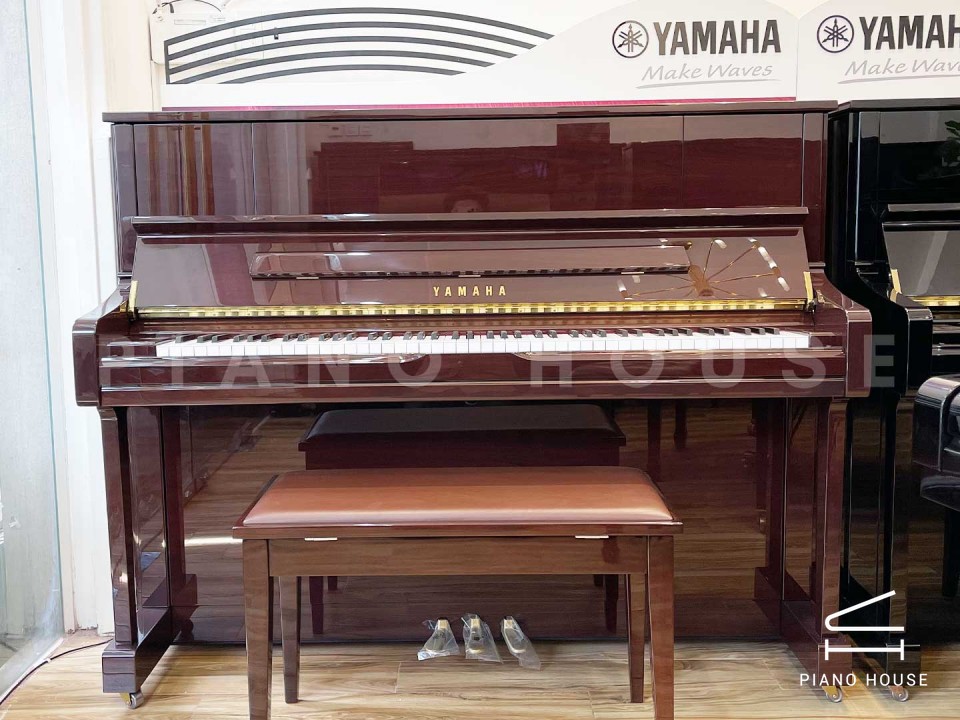 YAMAHA U1J PM