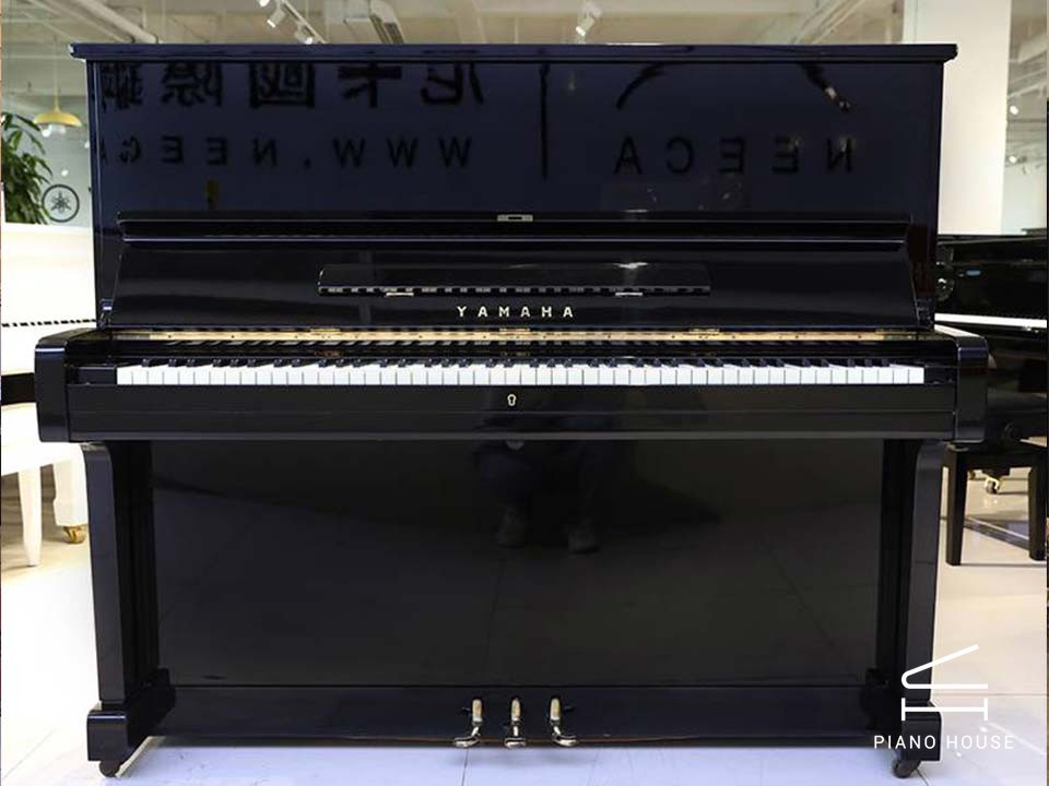 YAMAHA U2C