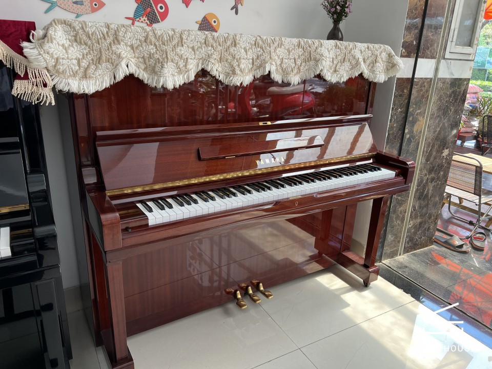 YAMAHA U3E Mh